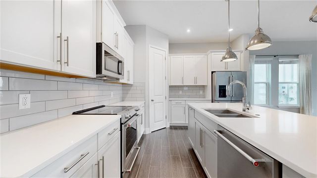 7885 BERKSHIRE OAK ALLEY, Windermere, FL 34786