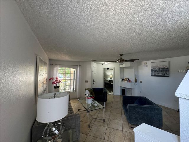 2112 JESSA DRIVE, Kissimmee, FL 34743