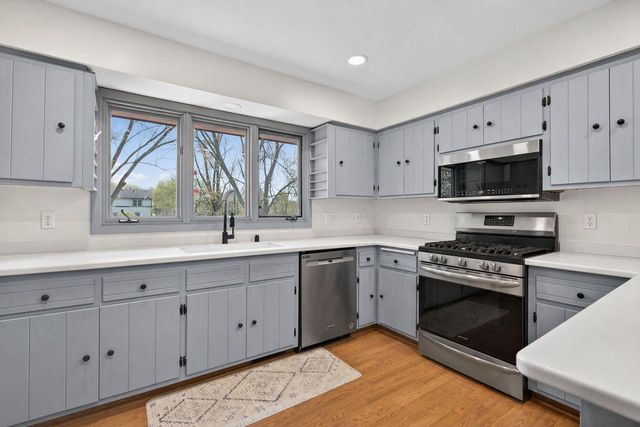N61W23893 Sumac LANE, Sussex, WI 53089