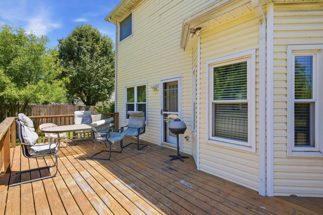 2204 Iroquois Pl, Thompsons Station, TN 37179