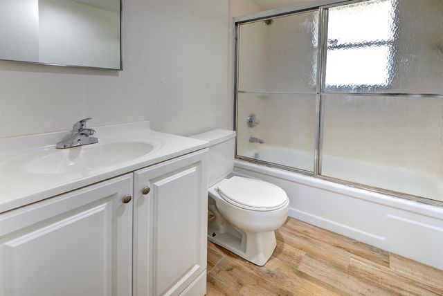 420 SE 2nd Avenue 23, Deerfield Beach, FL 33441