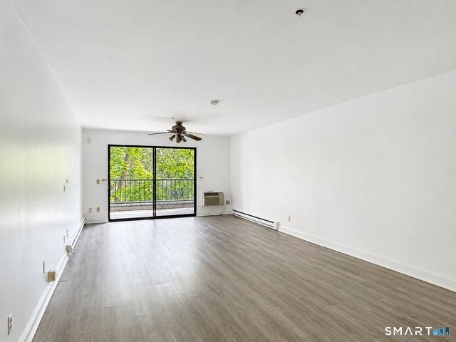 970 Hope Street 1B, Stamford, CT 06907