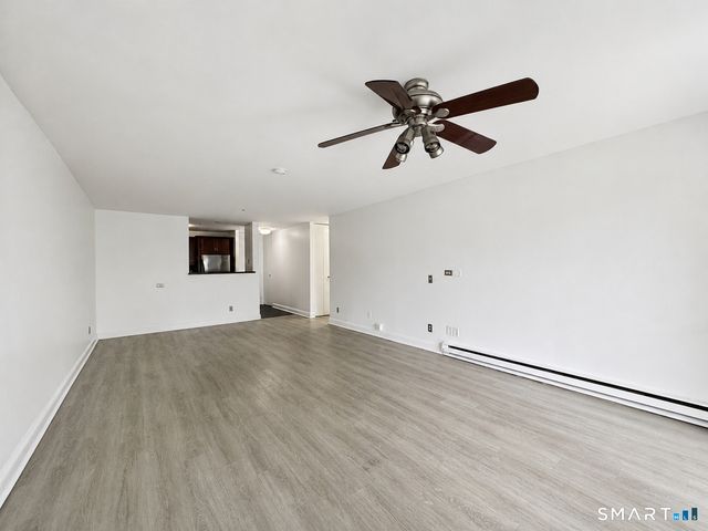 970 Hope Street 1B, Stamford, CT 06907