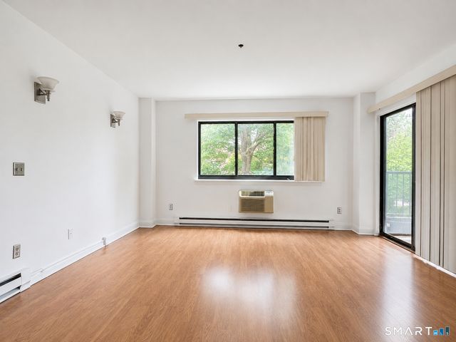 970 Hope Street 1B, Stamford, CT 06907