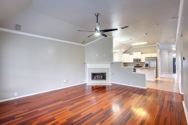 4637 Parkmount Drive, Fort Worth, TX 76137