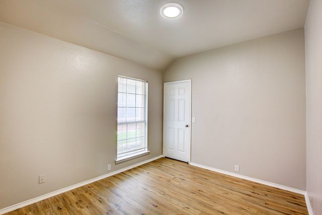 4637 Parkmount Drive, Fort Worth, TX 76137