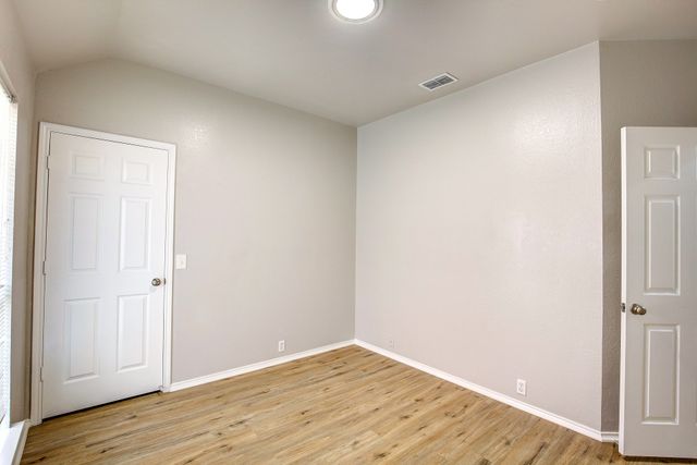 4637 Parkmount Drive, Fort Worth, TX 76137