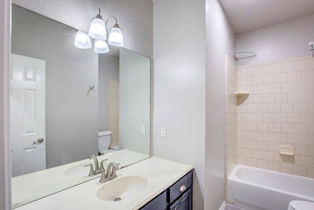 4637 Parkmount Drive, Fort Worth, TX 76137