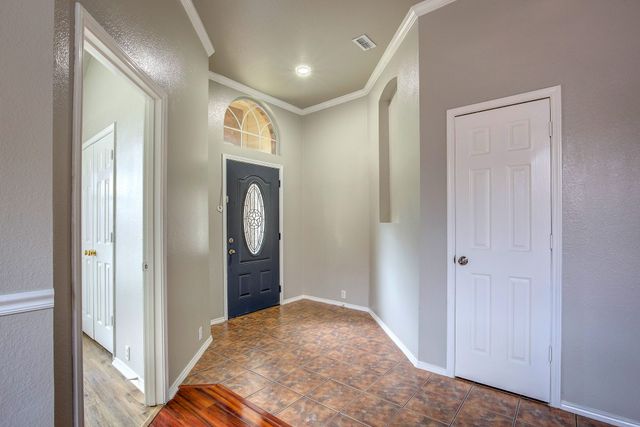 4637 Parkmount Drive, Fort Worth, TX 76137