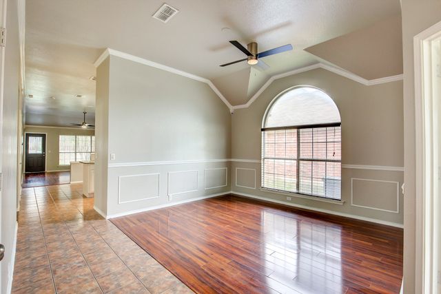 4637 Parkmount Drive, Fort Worth, TX 76137
