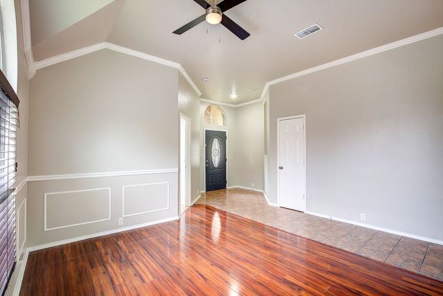 4637 Parkmount Drive, Fort Worth, TX 76137