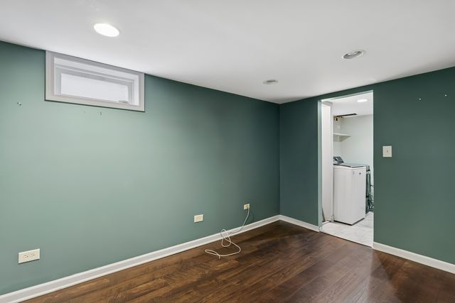 5910 Carol Avenue, Morton Grove, IL 60053