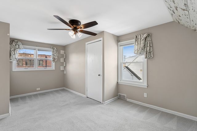 5910 Carol Avenue, Morton Grove, IL 60053