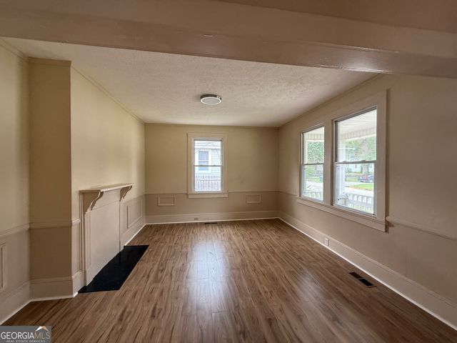 211 Snyder Avenue, Elberton, GA 30635