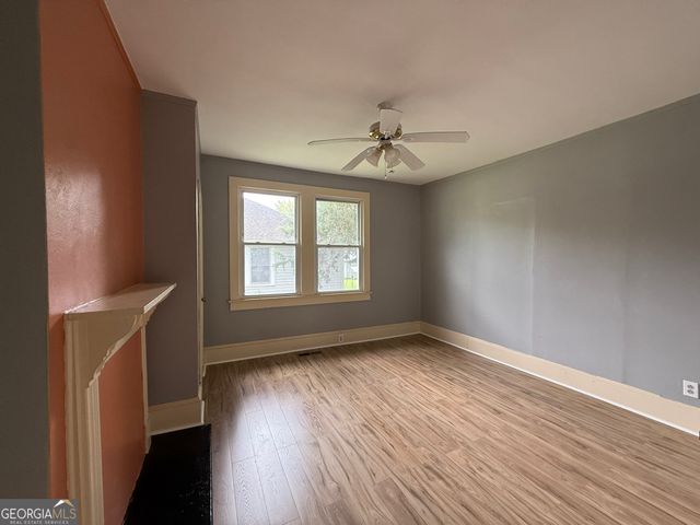 211 Snyder Avenue, Elberton, GA 30635