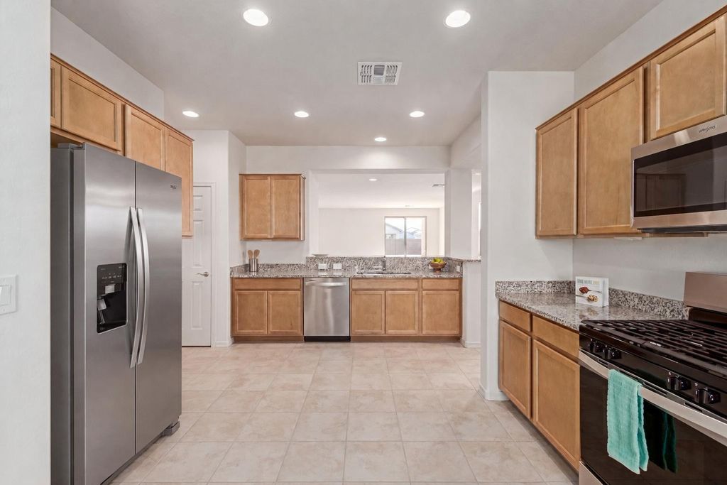 7143 W Coles Road, Laveen, AZ 85339