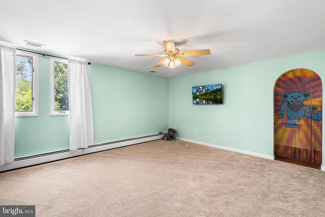 3831 LYWISKI RD, Collegeville, PA 19426