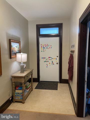326 W MAIN ST, Dallastown, PA 17313