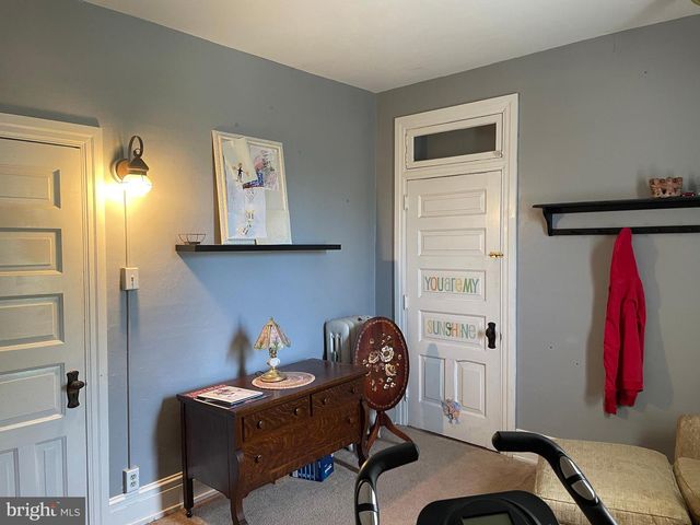 326 W MAIN ST, Dallastown, PA 17313