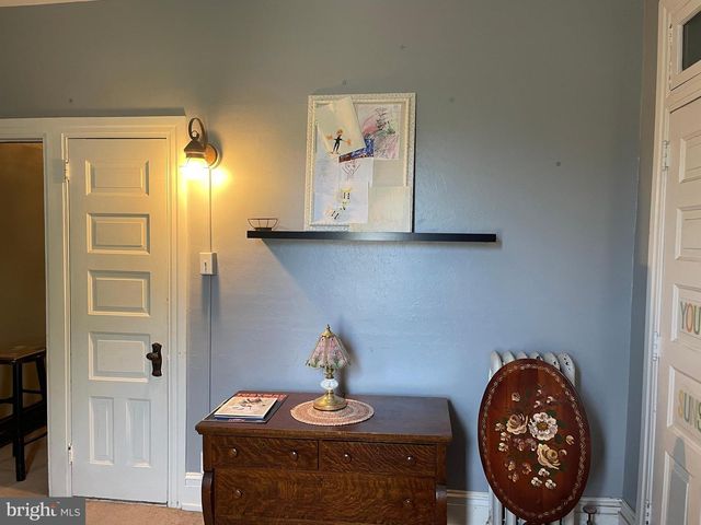 326 W MAIN ST, Dallastown, PA 17313