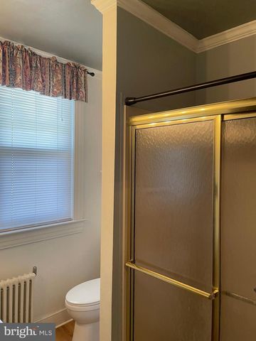 326 W MAIN ST, Dallastown, PA 17313