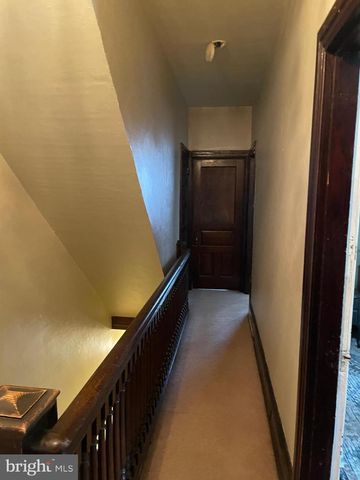 326 W MAIN ST, Dallastown, PA 17313