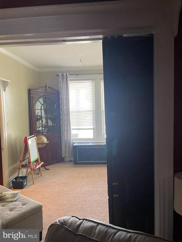 326 W MAIN ST, Dallastown, PA 17313