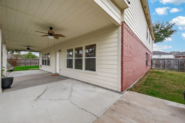 9904 Fair Brook Way, Pearland, TX 77584
