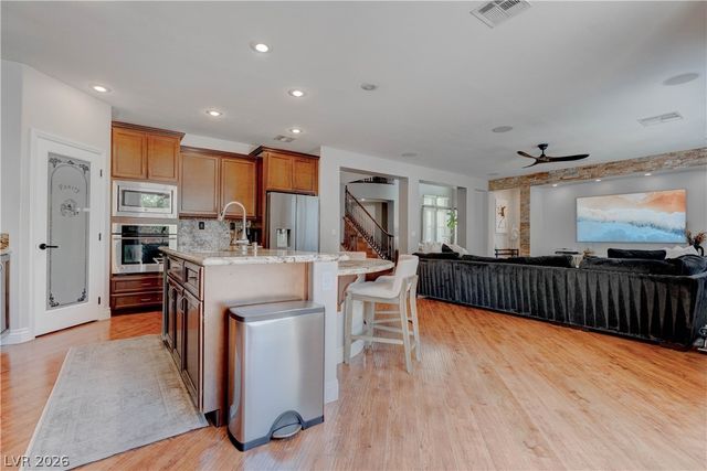 8584 Myrtle Flag Avenue, Las Vegas, NV 89178
