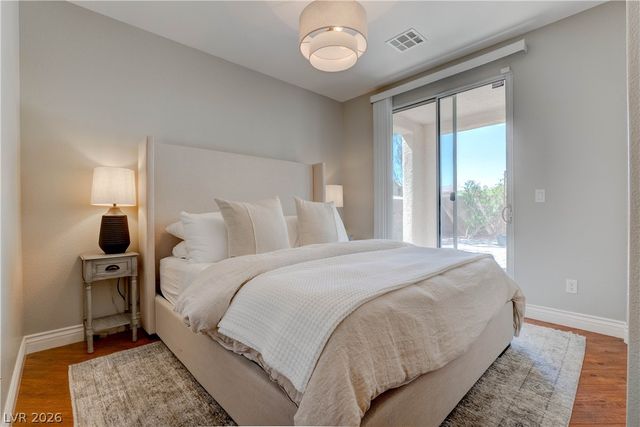 8584 Myrtle Flag Avenue, Las Vegas, NV 89178