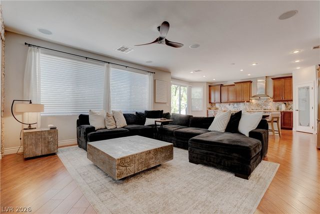 8584 Myrtle Flag Avenue, Las Vegas, NV 89178