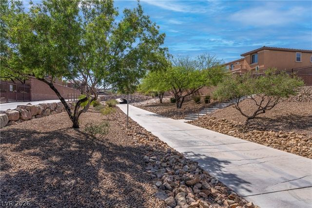 8584 Myrtle Flag Avenue, Las Vegas, NV 89178