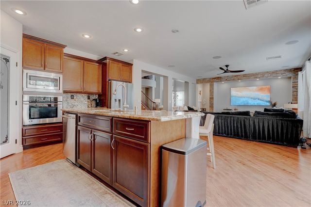 8584 Myrtle Flag Avenue, Las Vegas, NV 89178