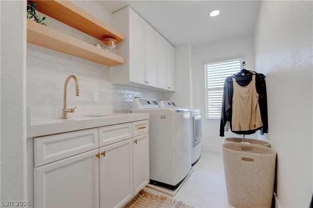8584 Myrtle Flag Avenue, Las Vegas, NV 89178