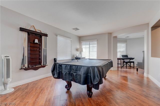 8584 Myrtle Flag Avenue, Las Vegas, NV 89178