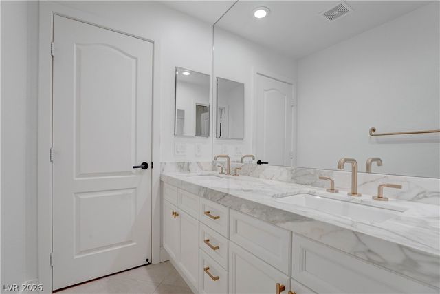 8584 Myrtle Flag Avenue, Las Vegas, NV 89178