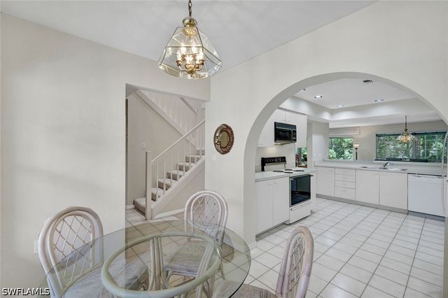20190 Golden Panther DR 3, Estero, FL 33928