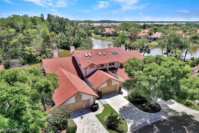 20190 Golden Panther DR 3, Estero, FL 33928