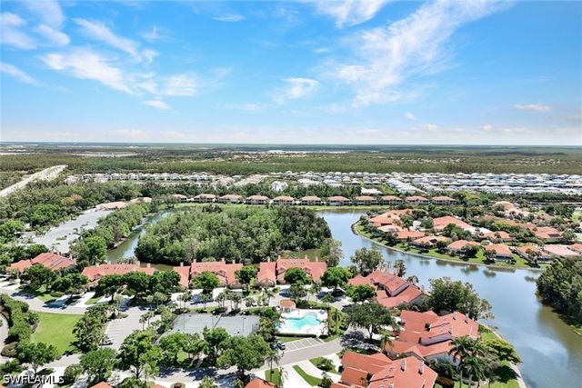 20190 Golden Panther DR 3, Estero, FL 33928