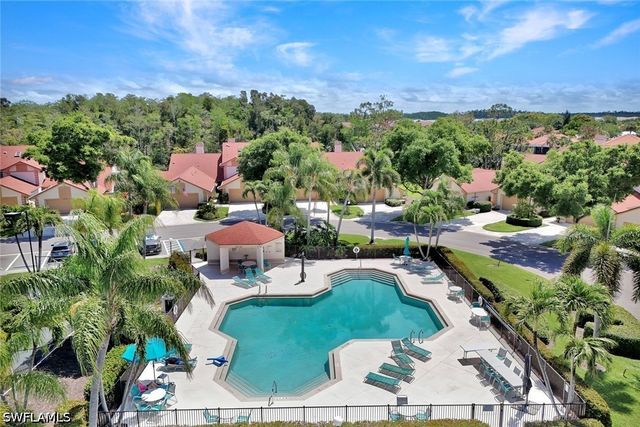20190 Golden Panther DR 3, Estero, FL 33928