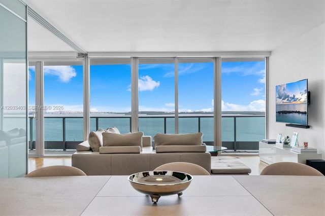 1331 Brickell Bay Drive 1409, Miami, FL 33131