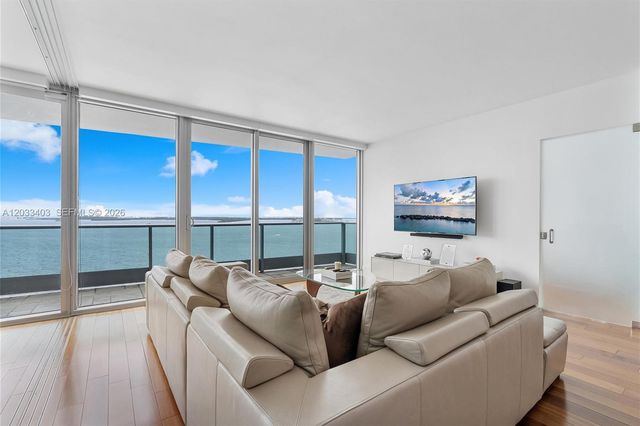 1331 Brickell Bay Drive 1409, Miami, FL 33131