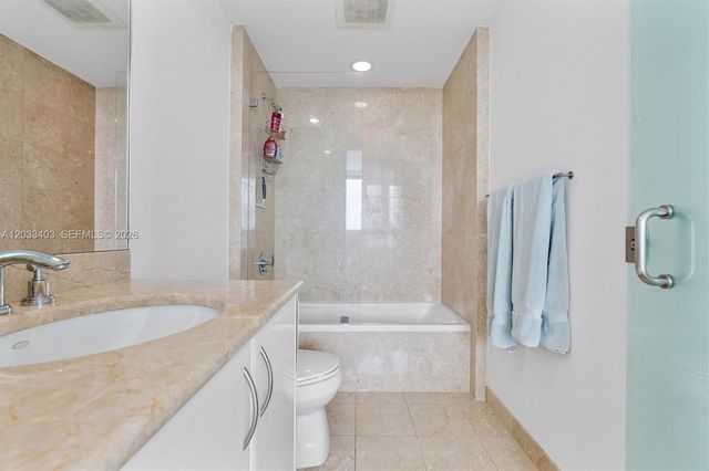 1331 Brickell Bay Drive 1409, Miami, FL 33131