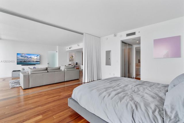 1331 Brickell Bay Drive 1409, Miami, FL 33131