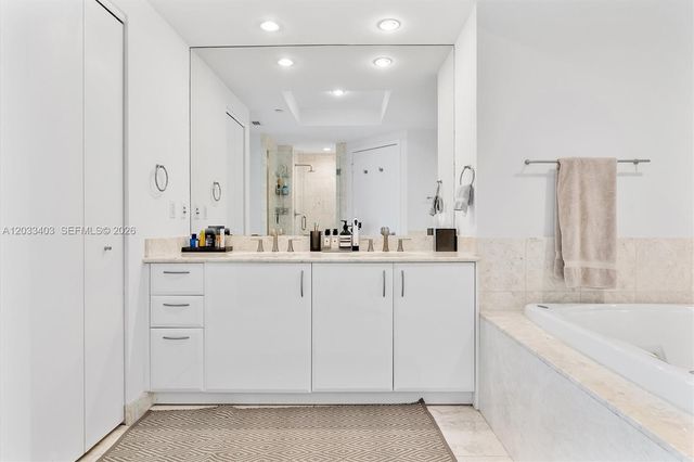 1331 Brickell Bay Drive 1409, Miami, FL 33131