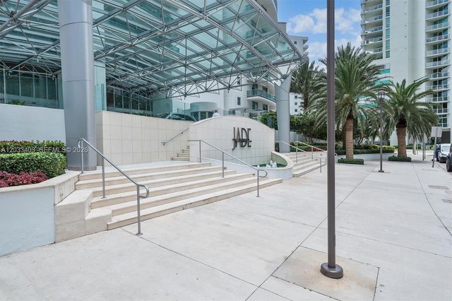 1331 Brickell Bay Drive 1409, Miami, FL 33131
