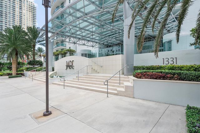1331 Brickell Bay Drive 1409, Miami, FL 33131