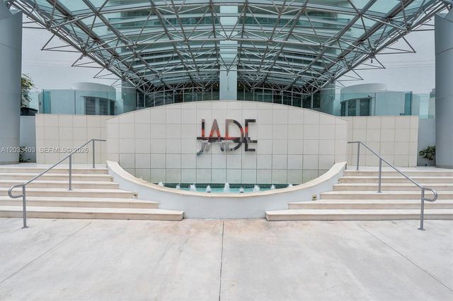 1331 Brickell Bay Drive 1409, Miami, FL 33131