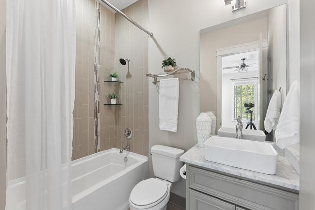 111 Heady Dr, Nashville, TN 37205