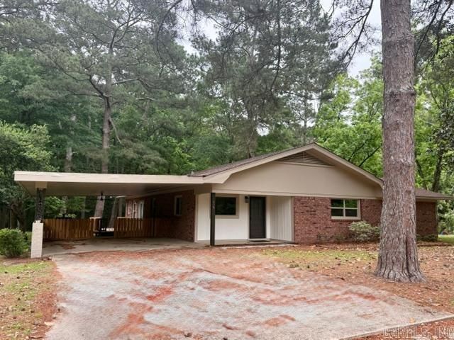 619 Nolia Avenue, El Dorado, AR 71730